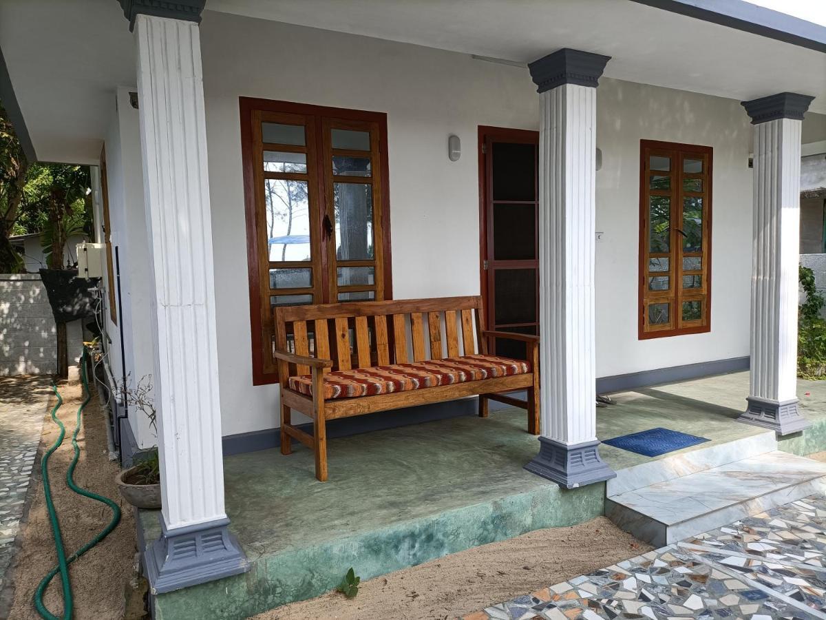 Kadalamma Beach Homestay Alappuzha ภายนอก รูปภาพ