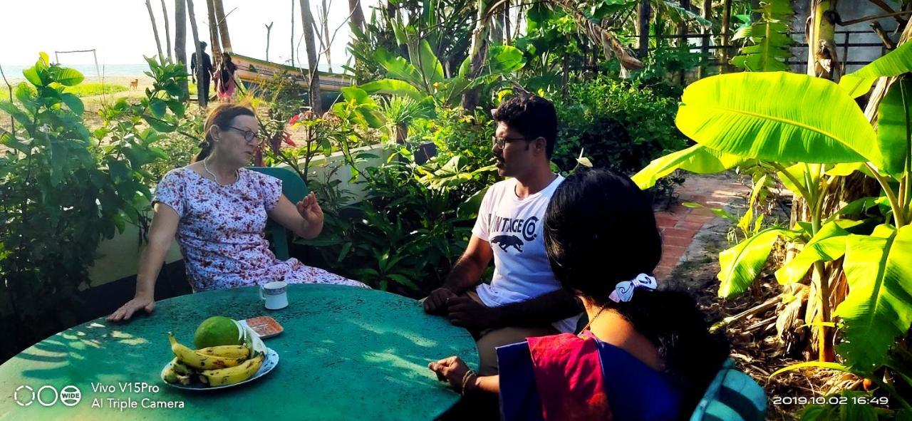 Kadalamma Beach Homestay Alappuzha ภายนอก รูปภาพ